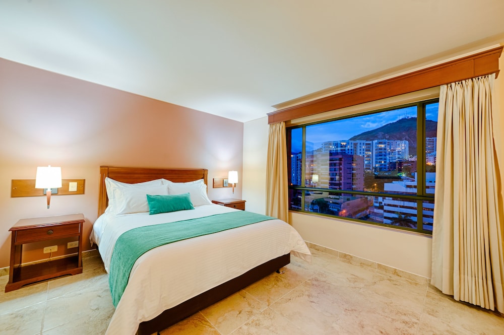 Superior Double Room, City View