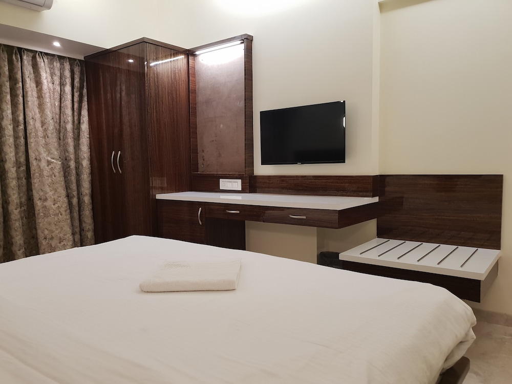 Premium Room - Photo 22