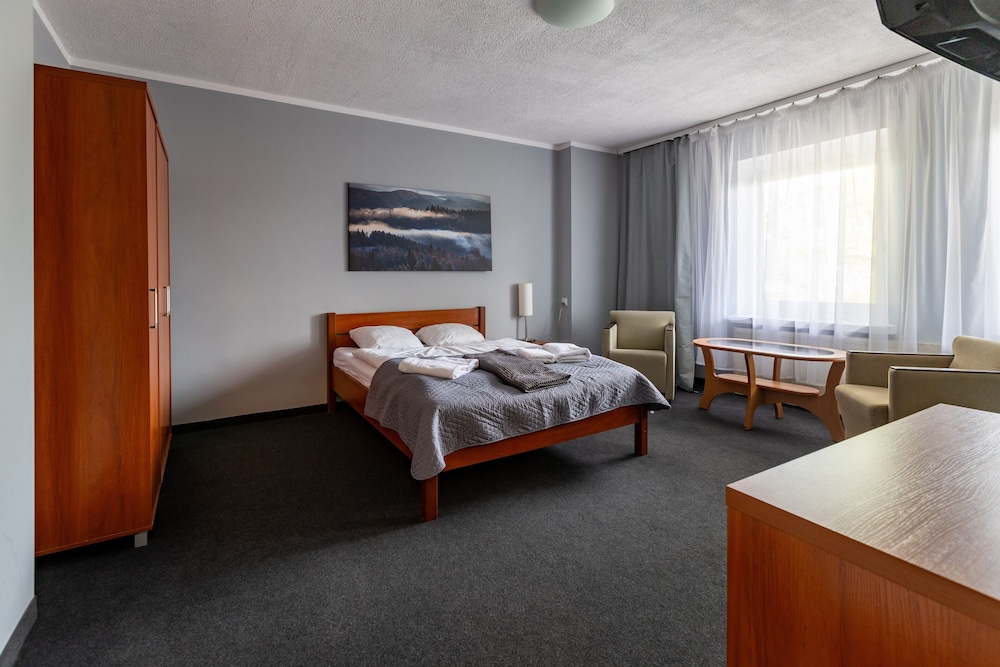 Family Studio Suite, Courtyard View