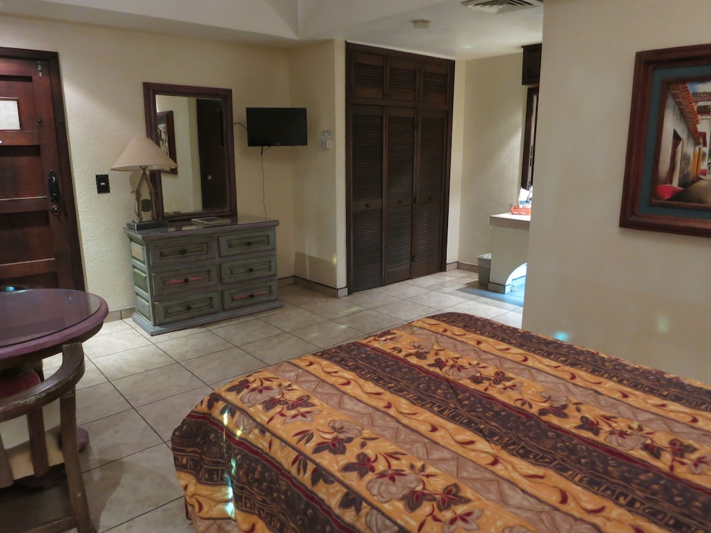 Standard Room photo 3