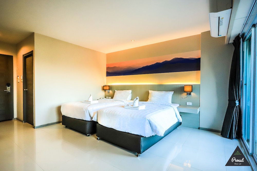 Standard Twin Room - Photo 5