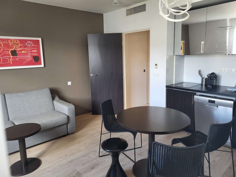 Apartment, 1 Bedroom - Photo 8