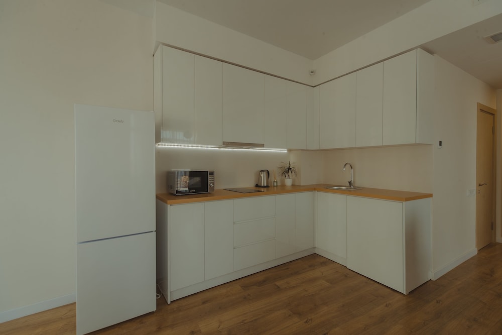 Premium Suite - Photo 8