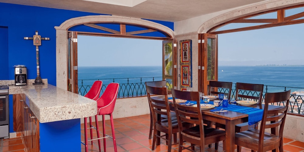 Superior Penthouse, 4 Bedrooms, Kitchen, Ocean View