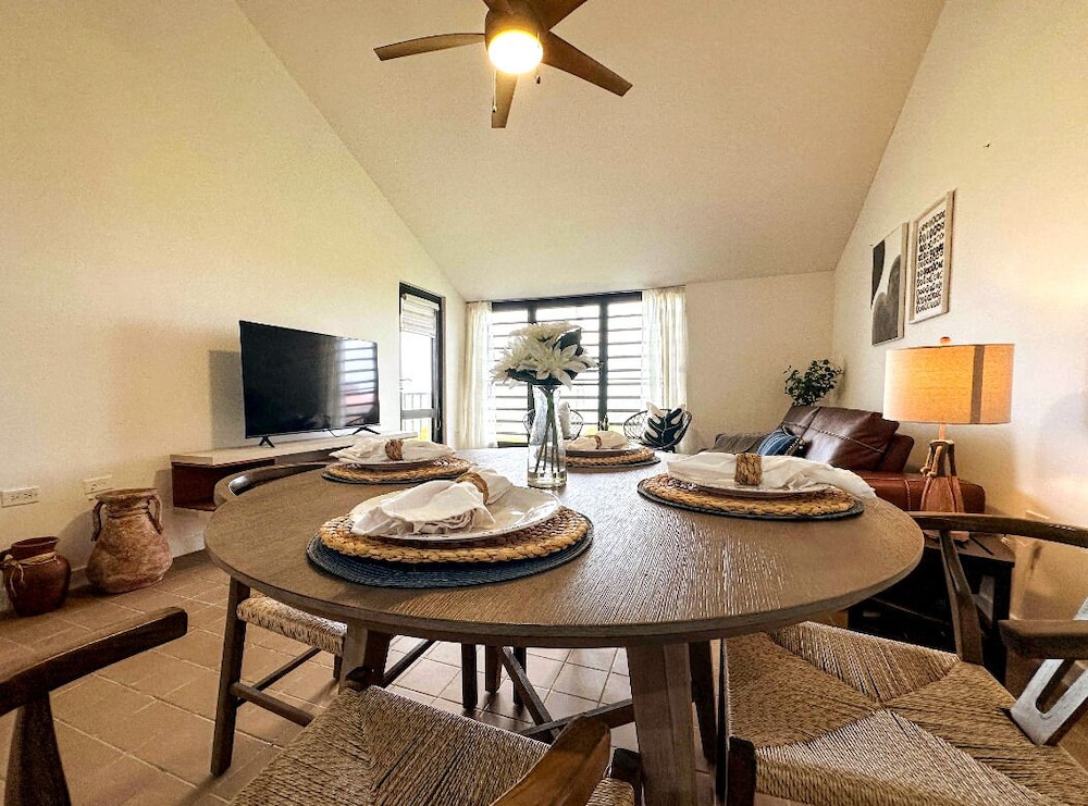 Family Apartment, Beach View photo 3