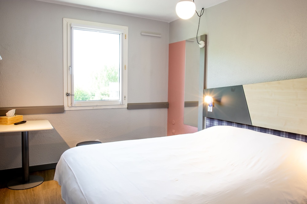 Pure Room, 1 Double Bed