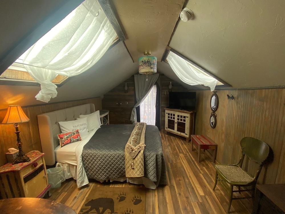 302 Balcony Studio Suite Mountain View photo 1