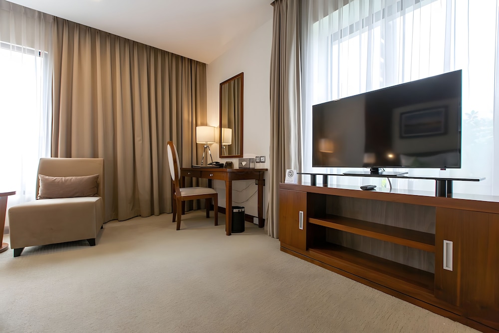 Lounge Premium Room, City View photo 3