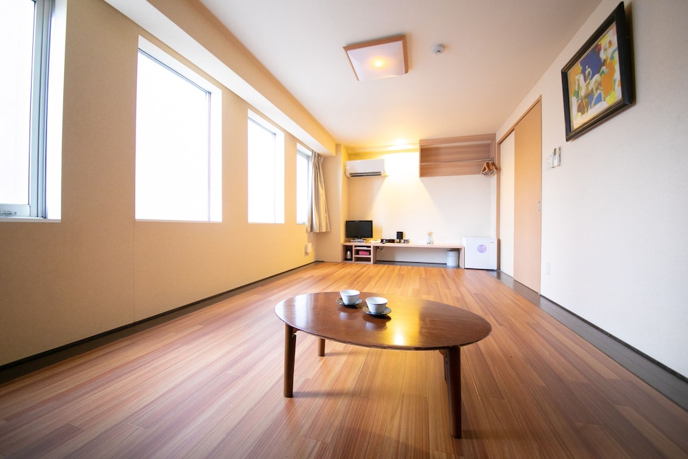 Palette Deluxe Quadruple Room, Non Smoking photo 2