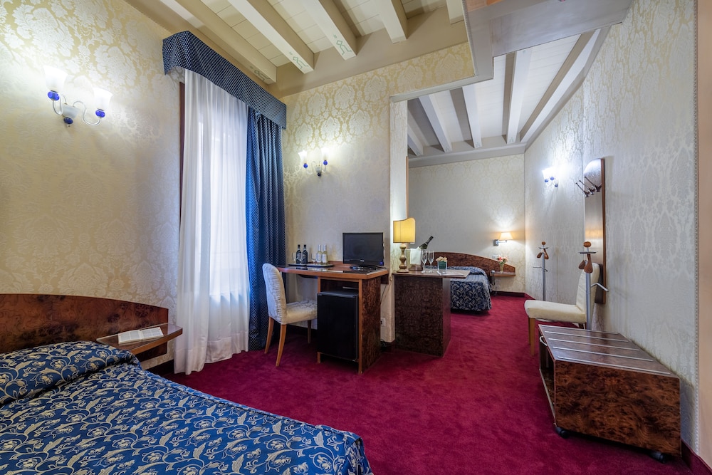 Junior Suite photo 1