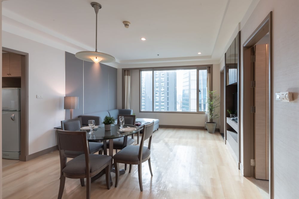 Deluxe Suite, 2 Bedrooms thumbnail 6