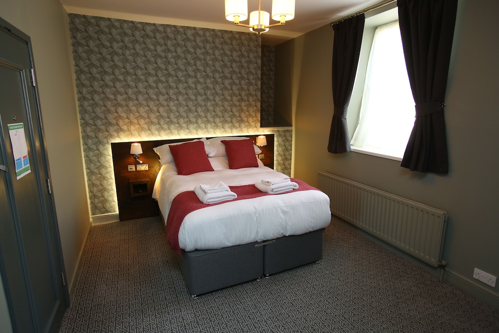 Double Room, Ensuite - Photo 3