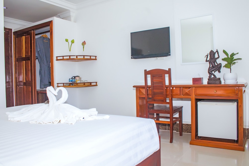 Deluxe Twin Room - Photo 30