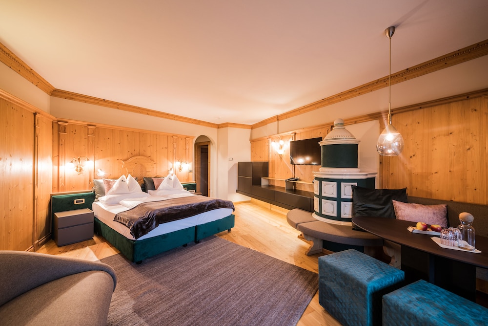Junior Double Room