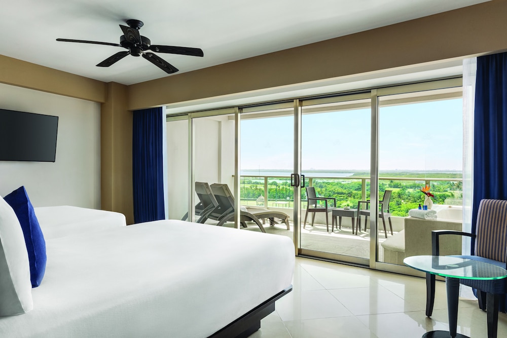 Deluxe Suite (Double) photo 1