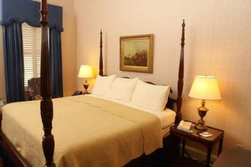 Ben Hawkins Room