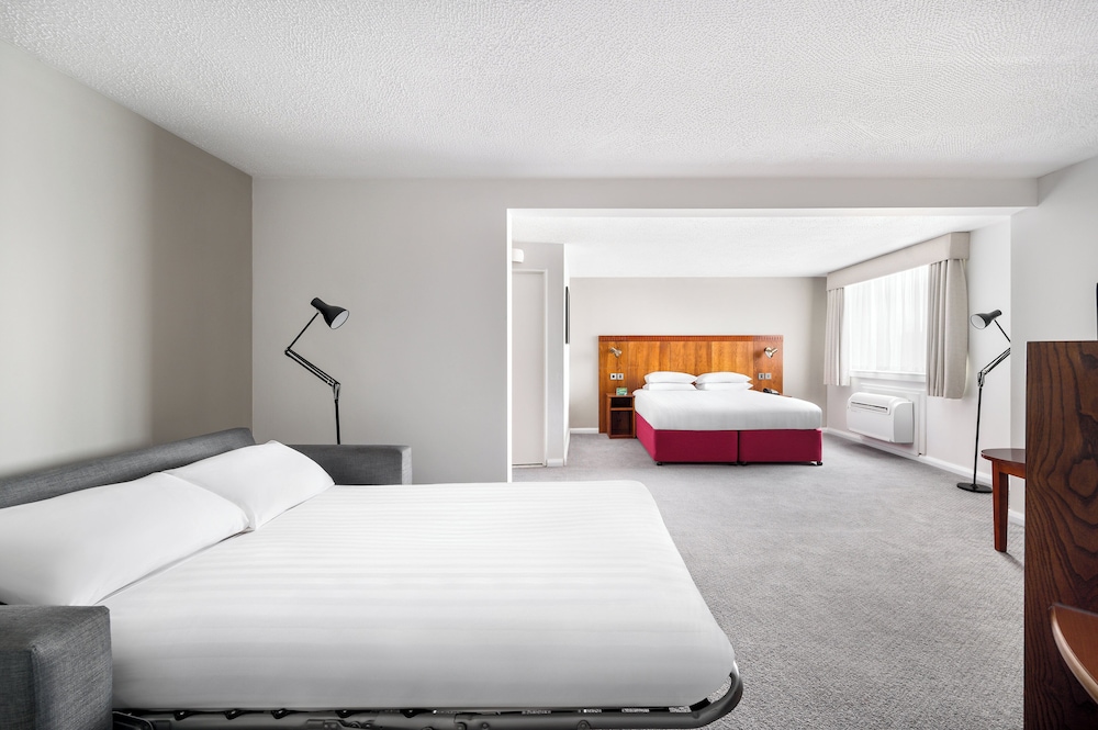 Suite, Multiple Beds photo 3