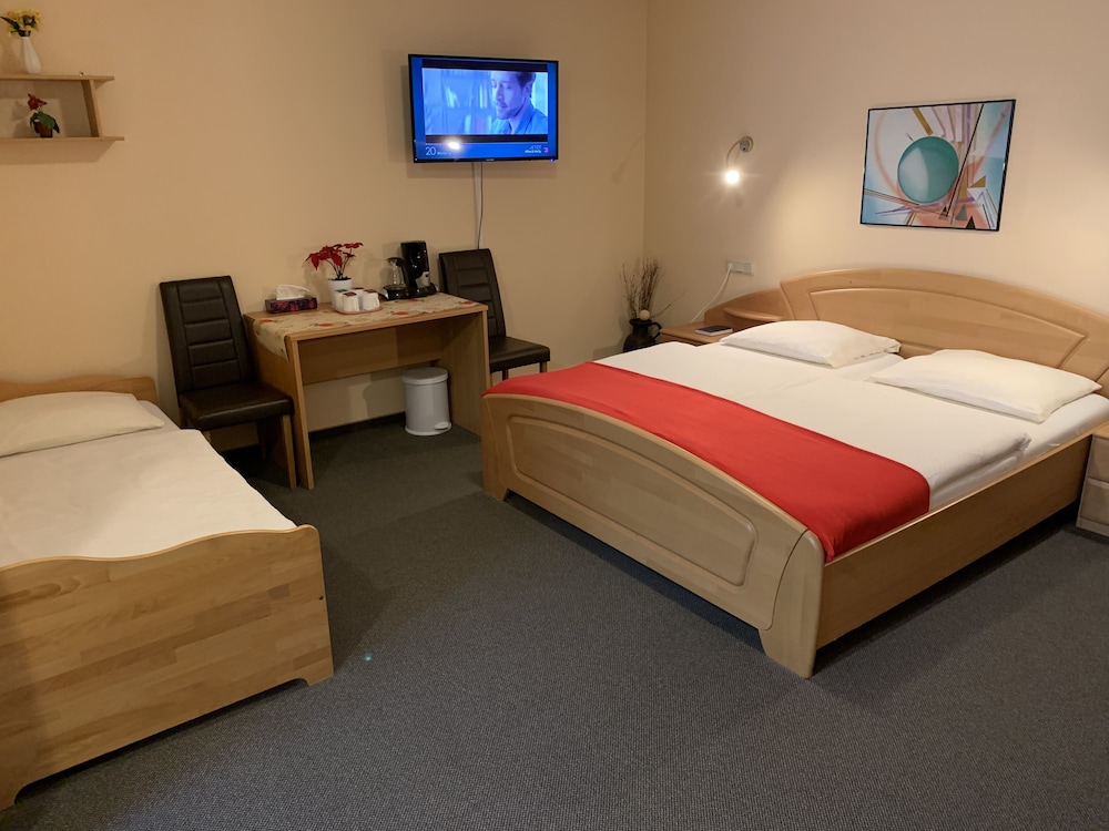 Standard Quadruple Room photo 2
