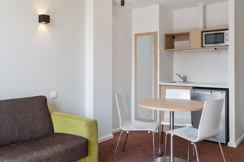 Junior Suite, Garden View - Photo 3