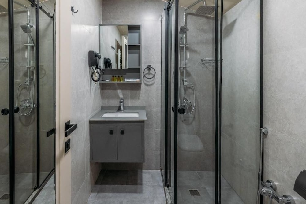 Standard Double Or Twin Room, Balcony photo 3