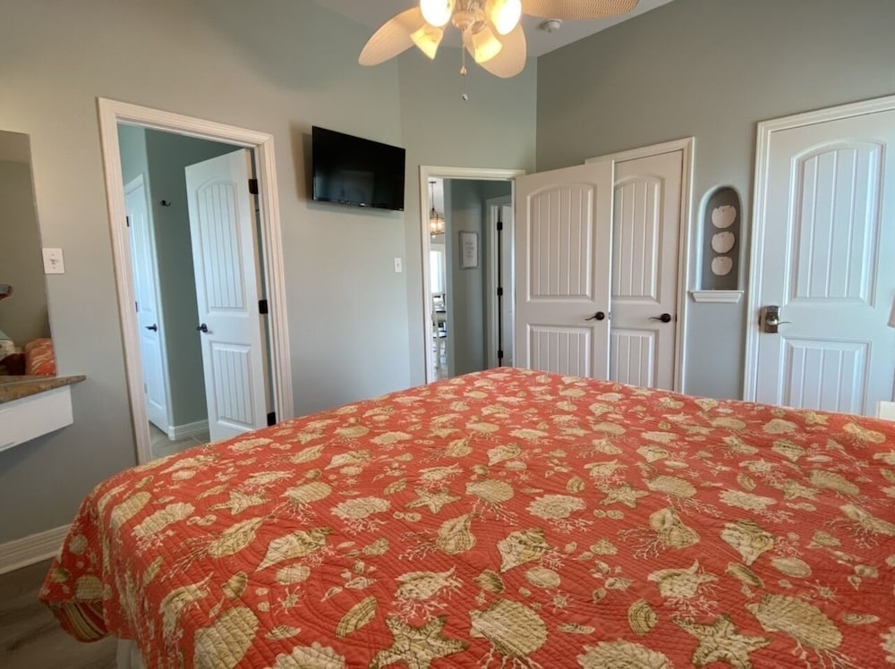 House, 3 Bedrooms photo 2