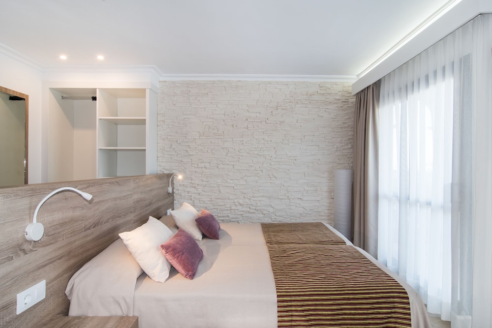 Junior Suite, Sea View (2+1) photo 3