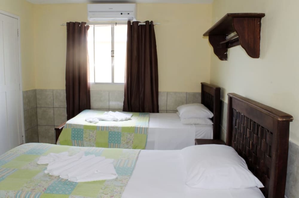 Standard Quadruple Room photo 2