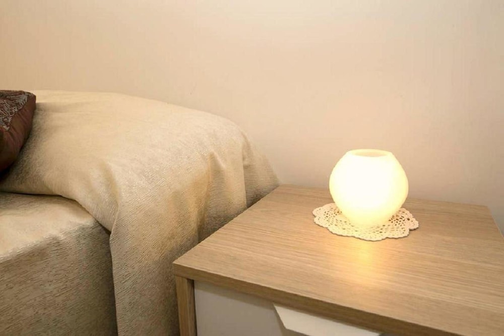 Double Room, 1 Queen Bed, Shared Bathroom