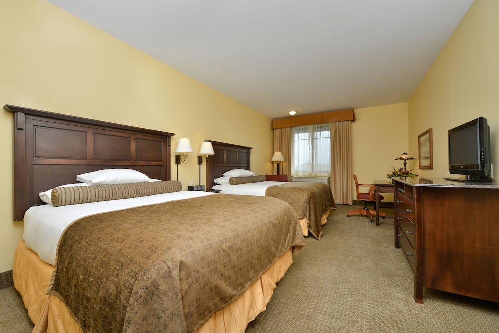 Deluxe Room, 2 Queen Beds (Double Queen Deluxe) - Photo 2