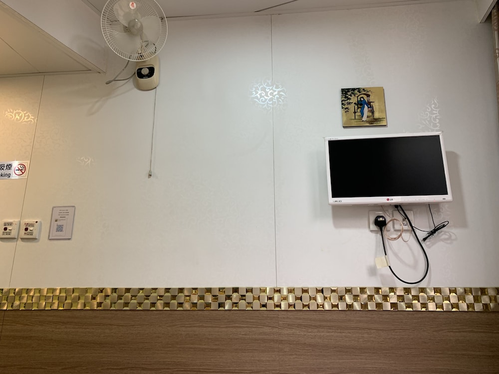 Basic Triple Room photo 3