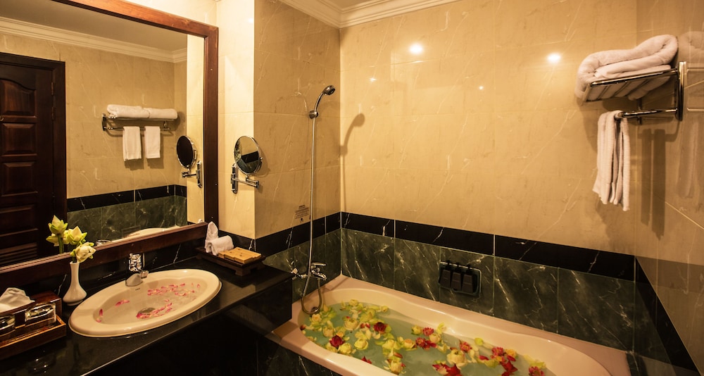 Deluxe Twin Room - Photo 4