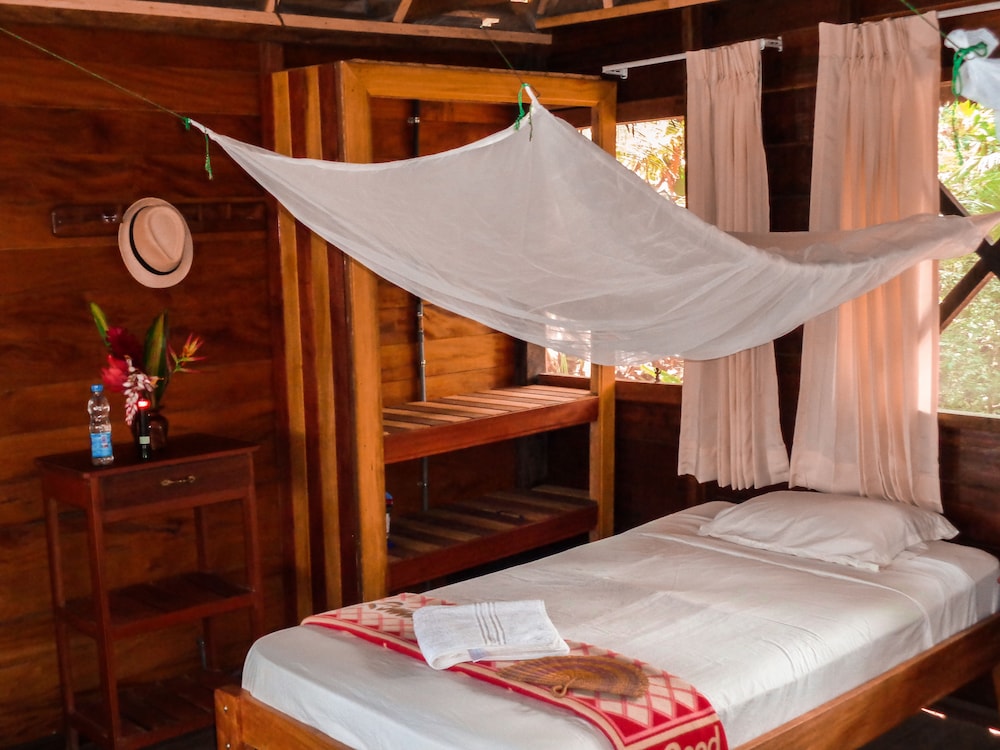 Bungalow, Single Use, 1 Double Bed photo 1