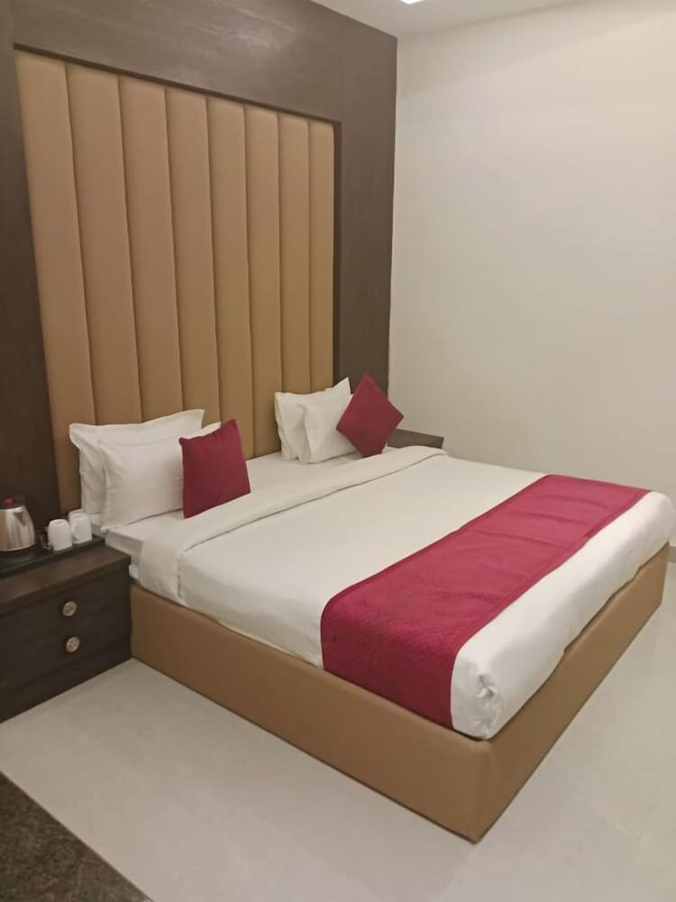 Double Room, Non Smoking, Private Bathroom