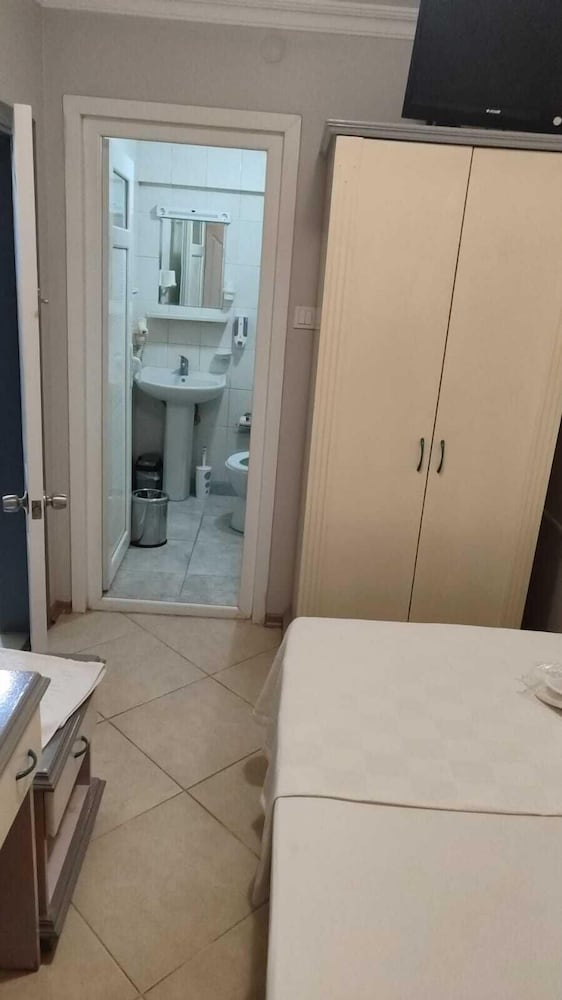 Standard Single Room, 1 Bedroom, City View photo 2