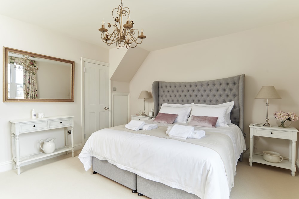 Luxury House, 4 Bedrooms, Non Smoking photo 1