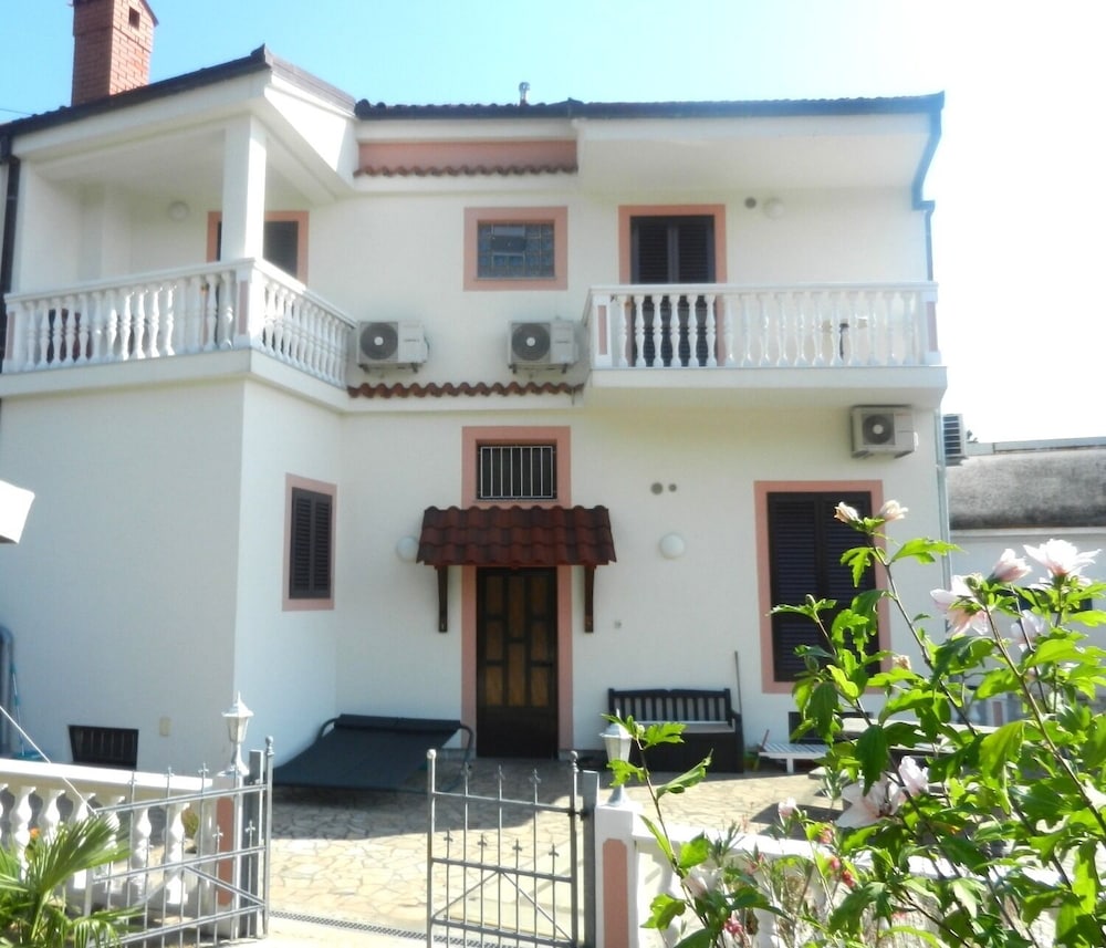 Studio (Jozefina - SA2(2))