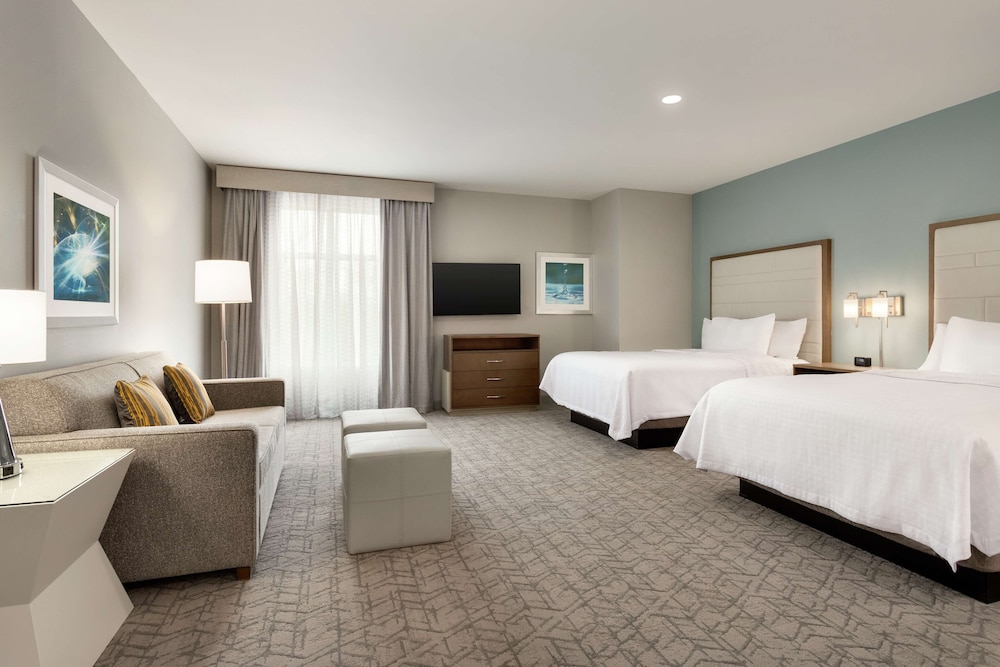 Studio, 2 Queen Beds, Accessible (Mobility & Hearing, Roll-in Shower) - Photo 1