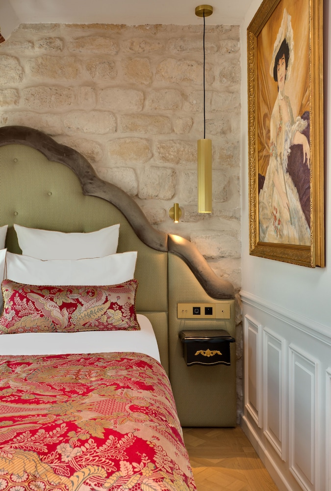 Classic Double Room, 1 Queen Bed photo 2