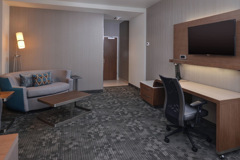 Room, Multiple Beds - Photo 3