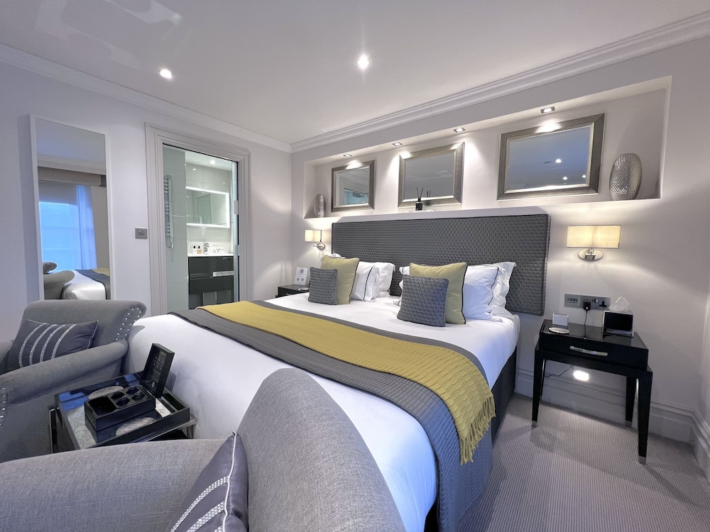 Deluxe Double Room, Ensuite photo 2