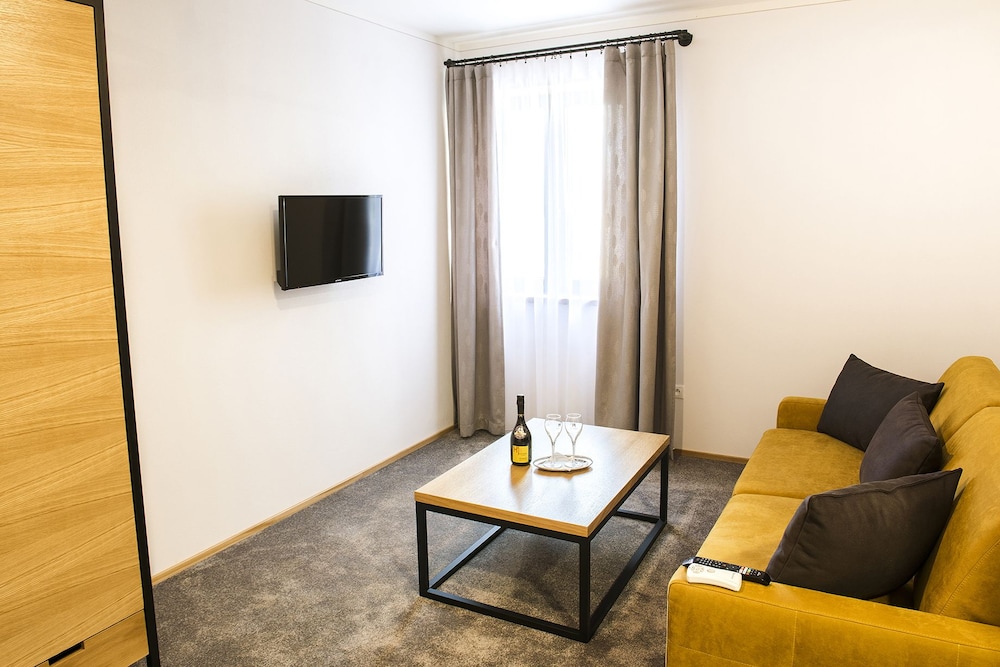 Apartment - Photo 7