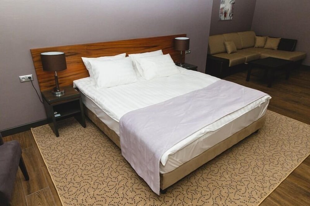 Deluxe Double or Twin Room photo 1