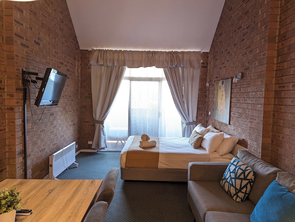 Deluxe Apartment, Balcony, Lake View photo 2