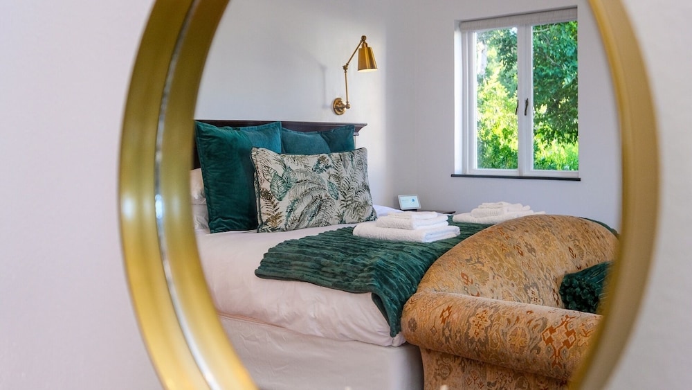 Family Double en-Suite with Children’s Loft Room, Accessible, Ocean View photo 1