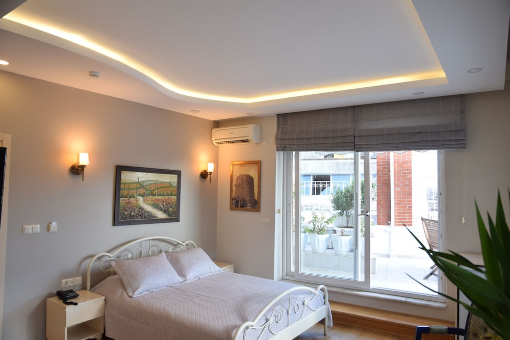 Deluxe Queen Room photo 3