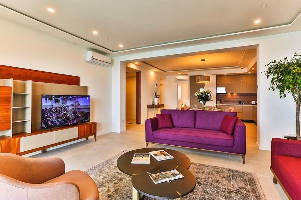 Panoramic Apartment photo 3