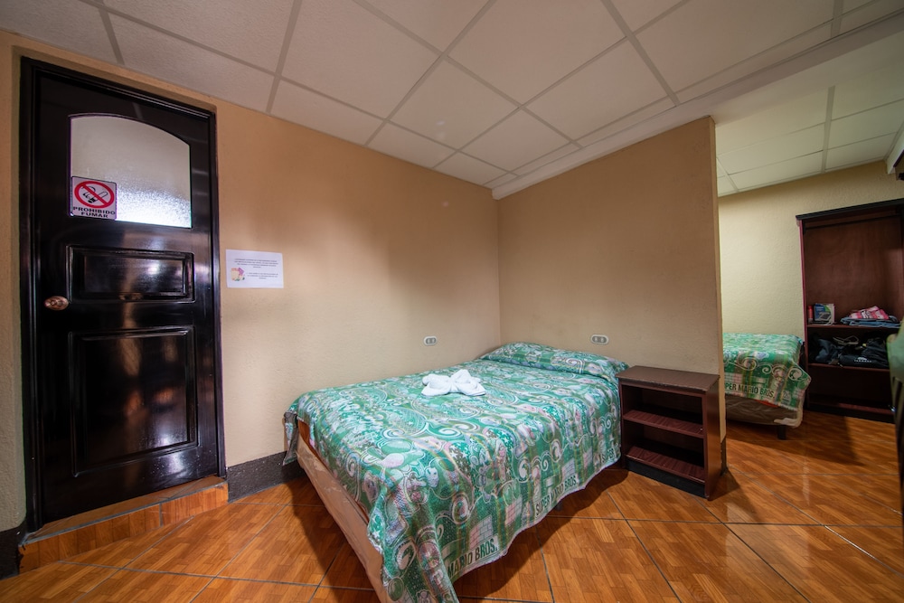 Deluxe Room, 2 Double Beds photo 2