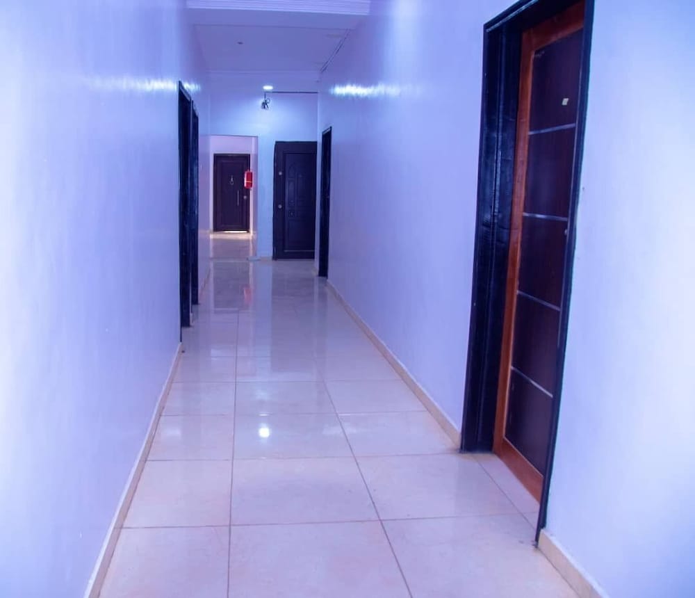 Standard Single Room - Photo 2
