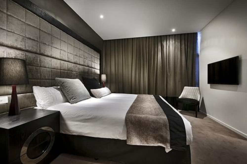 Premier Suite, 1 Bedroom photo 2