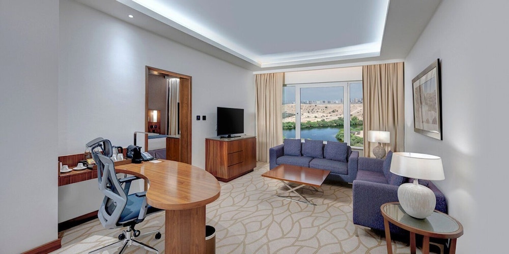 Suite, 1 Bedroom, Garden View photo 2